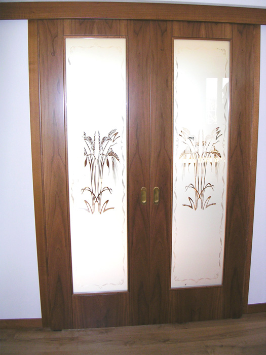 Porta scorrevole vetro e legno con vetro sabbiato decorato padova ... Doppia porta scorrevole interna