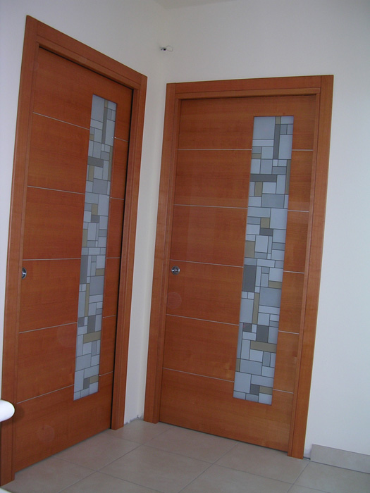 Porta scorrevole vetro e legno con inserti in alluminio modello k ... Porte scorrevoli vetro e legno