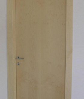 Porta in legno liscia – Modello A