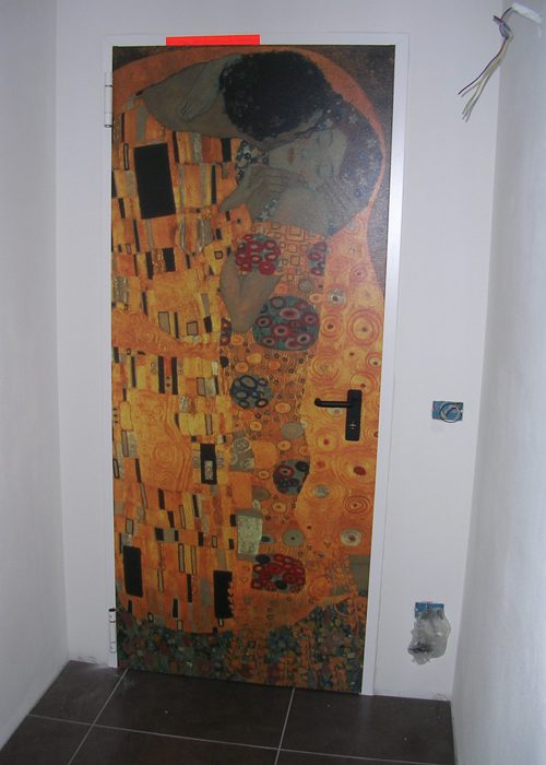 Porta tagliafuoco dipinta